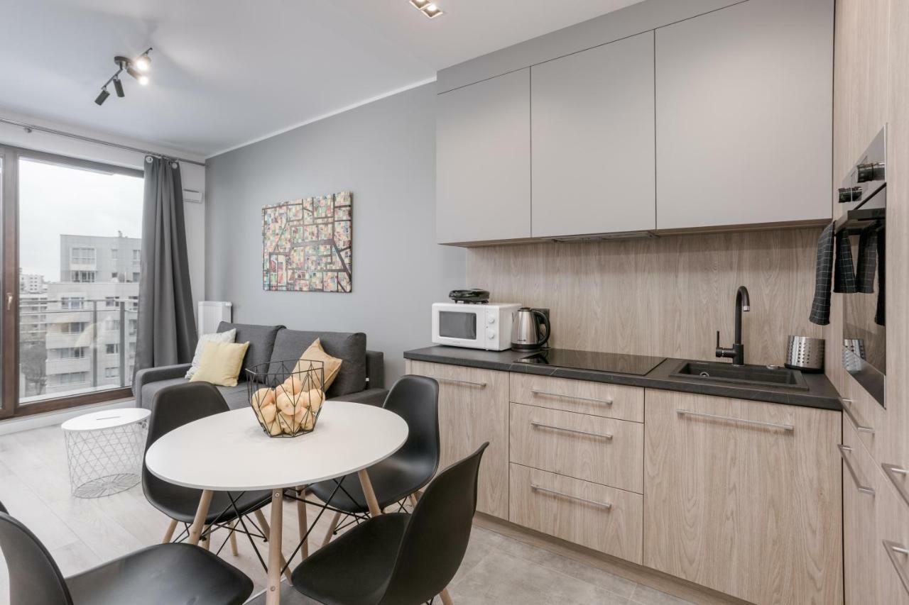 ורשה Chill Apartments Wola מראה חיצוני תמונה
