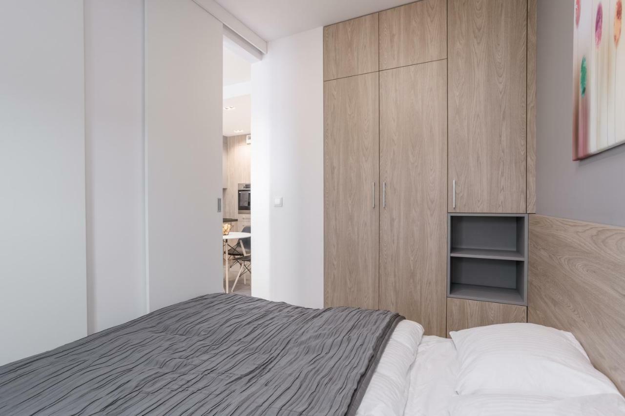 ורשה Chill Apartments Wola מראה חיצוני תמונה